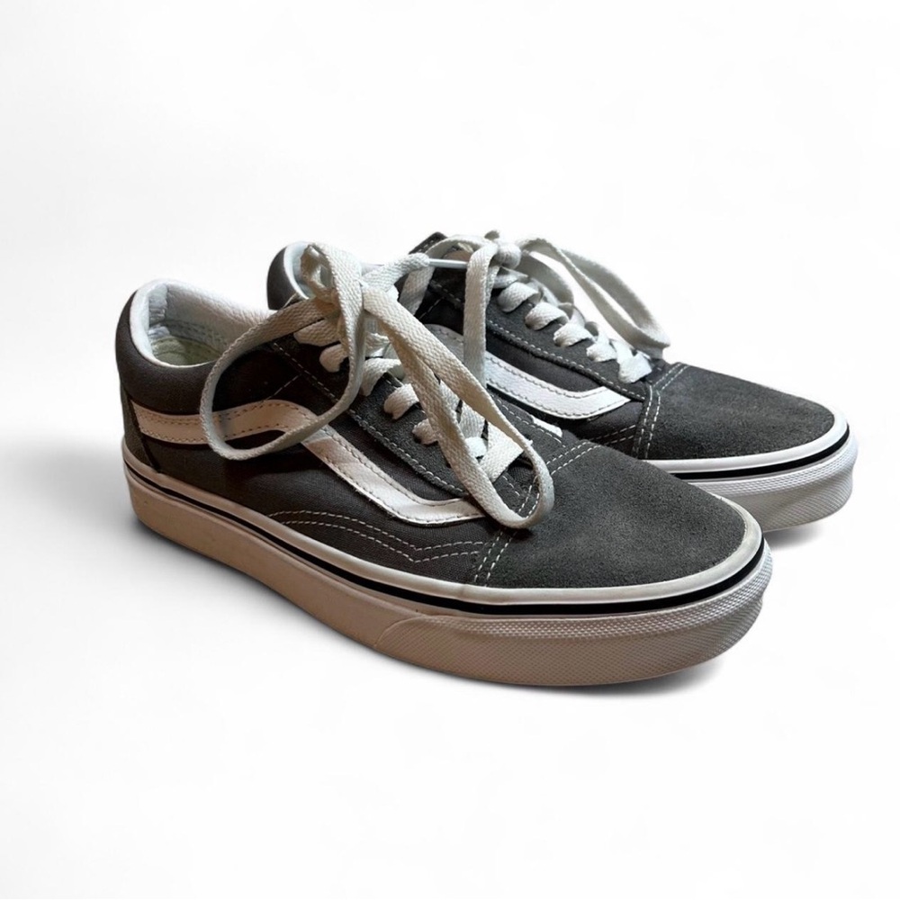 Vans Classic Grey and White Low-Tops - Picture 2 of 8